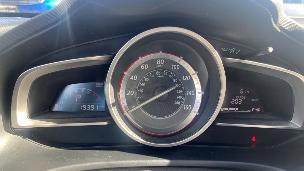 Used 2014 MAZDA MAZDA3 i Touring w/ Moonroof Package 1 image 5