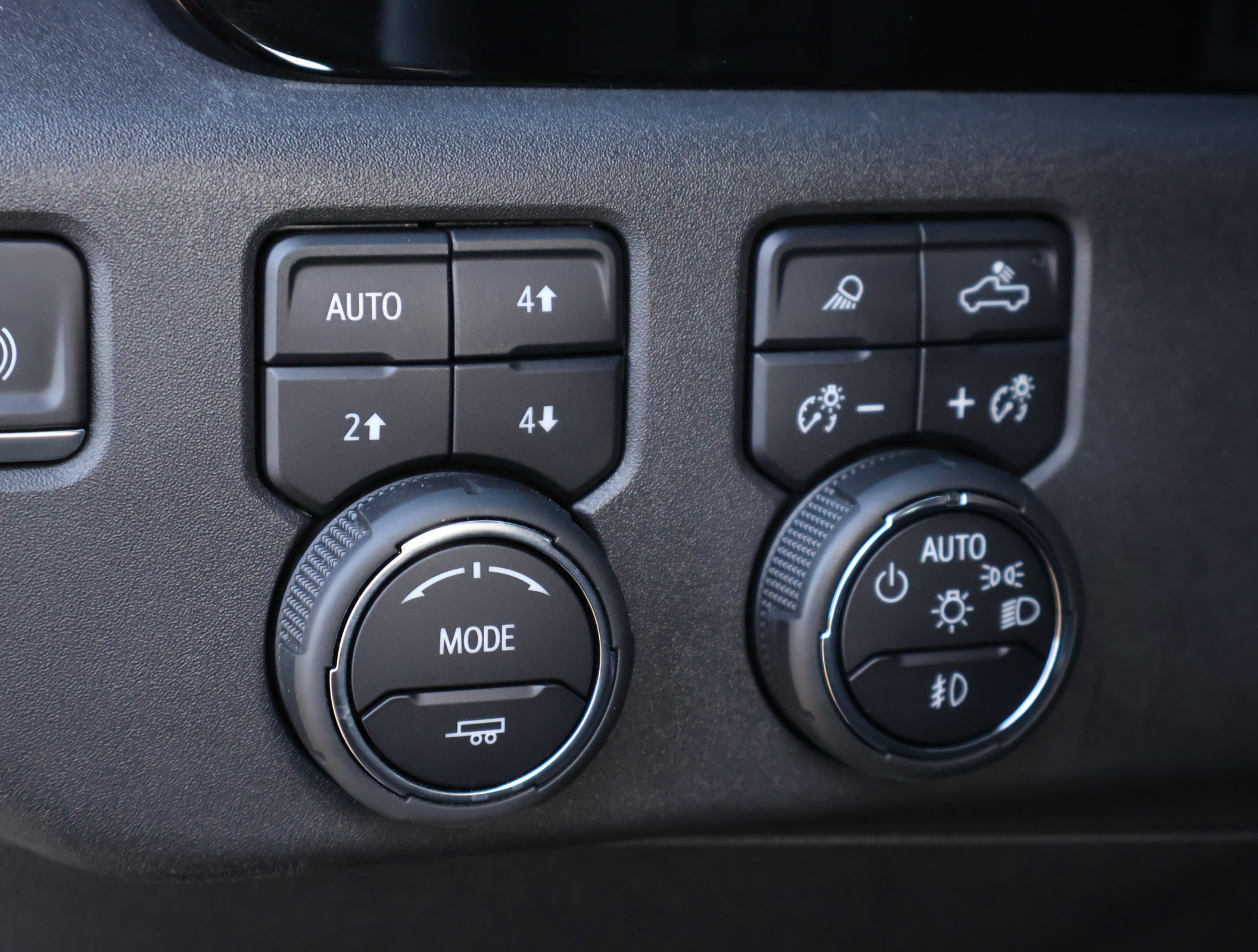Used 2023 Chevrolet Silverado 1500 ZR2 w/ LPO, Dark Essentials Package AWD/4WD image 15