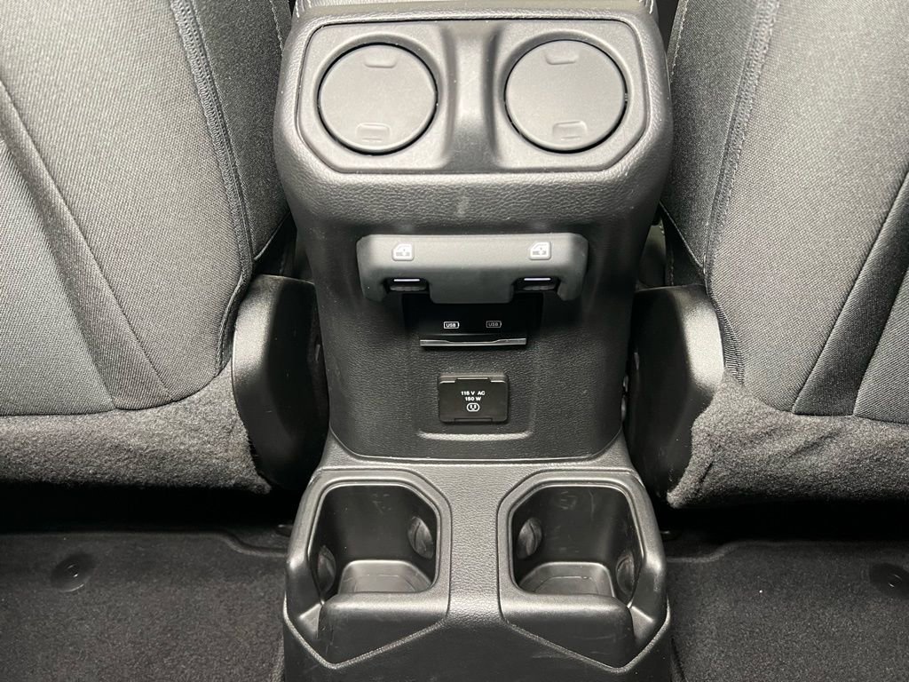 Used 2022 Jeep Wrangler Unlimited Sahara w/ LED Lighting Group image 23