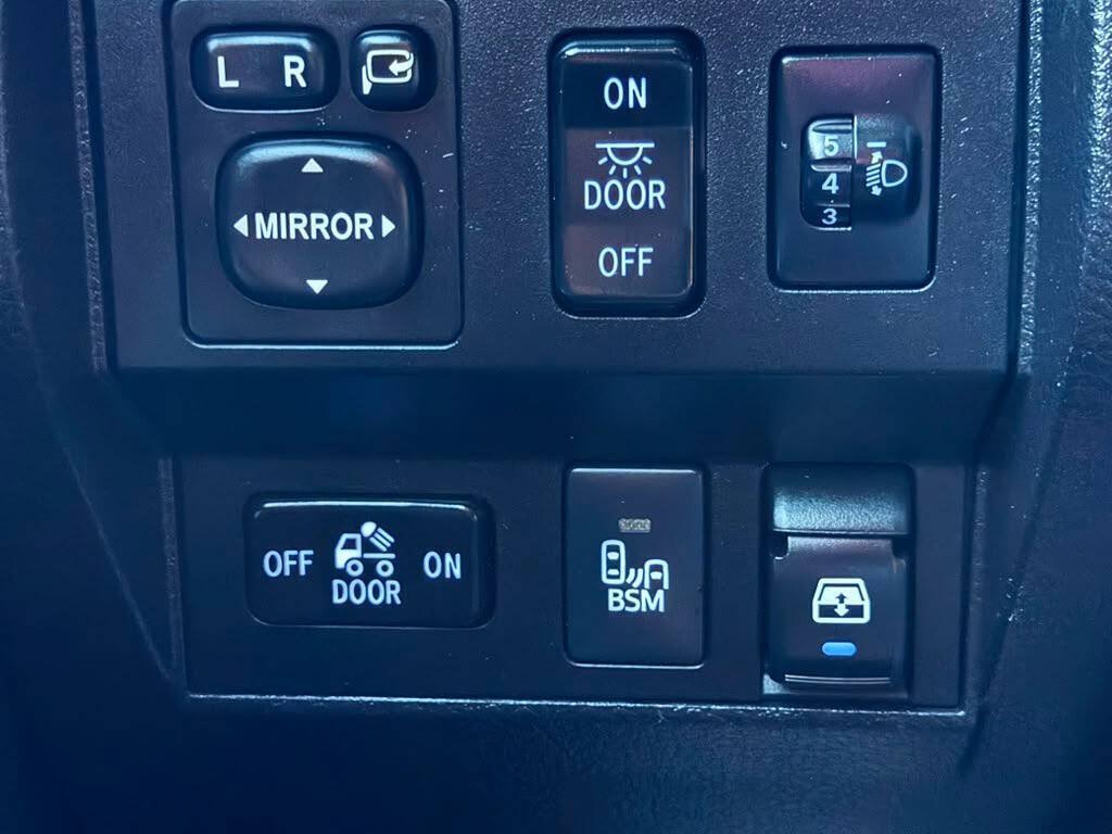 Used 2014 Toyota Tundra 1794 Edition AWD/4WD image 25