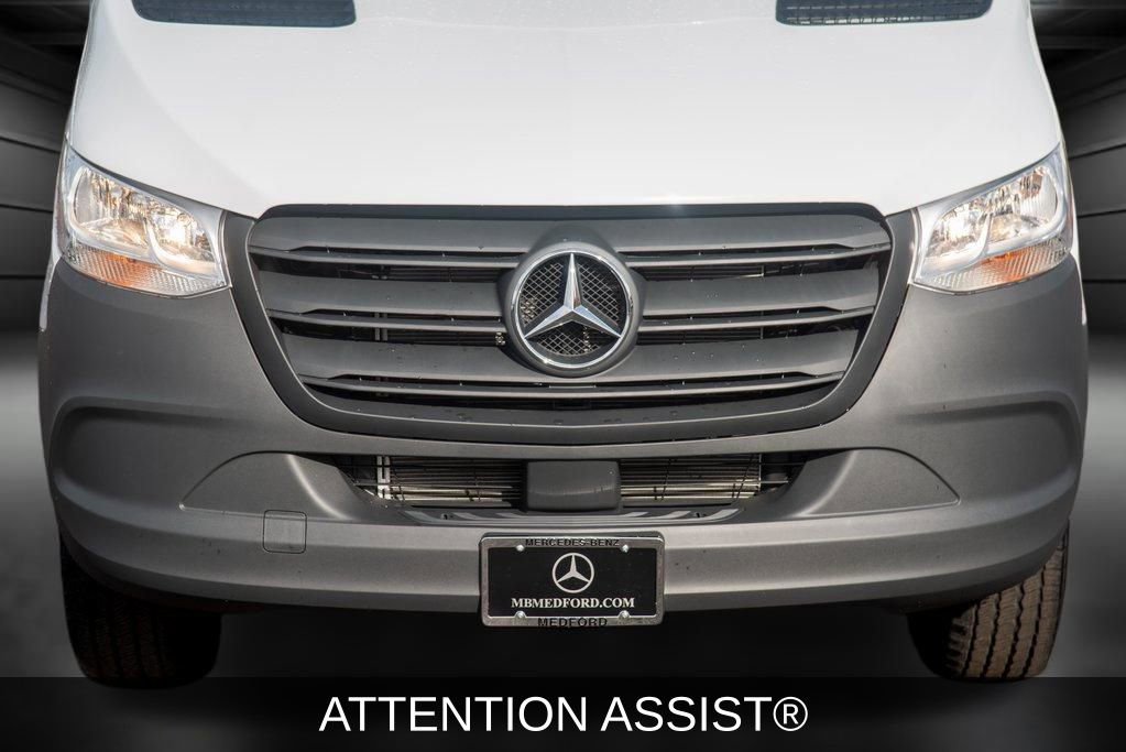 Used 2025 Mercedes-Benz Sprinter 2500 image 14