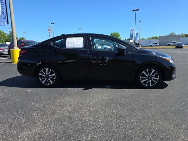 Used 2023 Nissan Versa SV FWD image 4