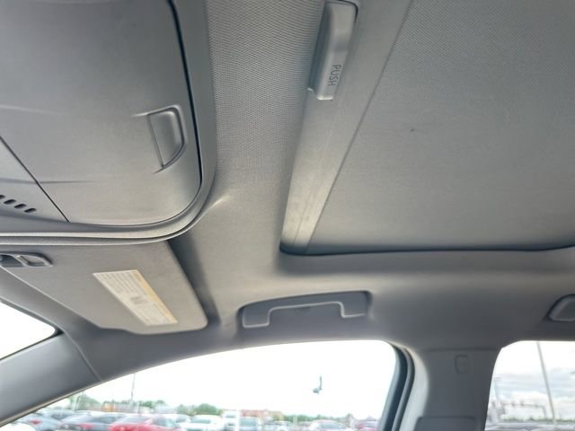 Used 2023 GMC Acadia AT4 w/ Technology Package AWD/4WD image 7