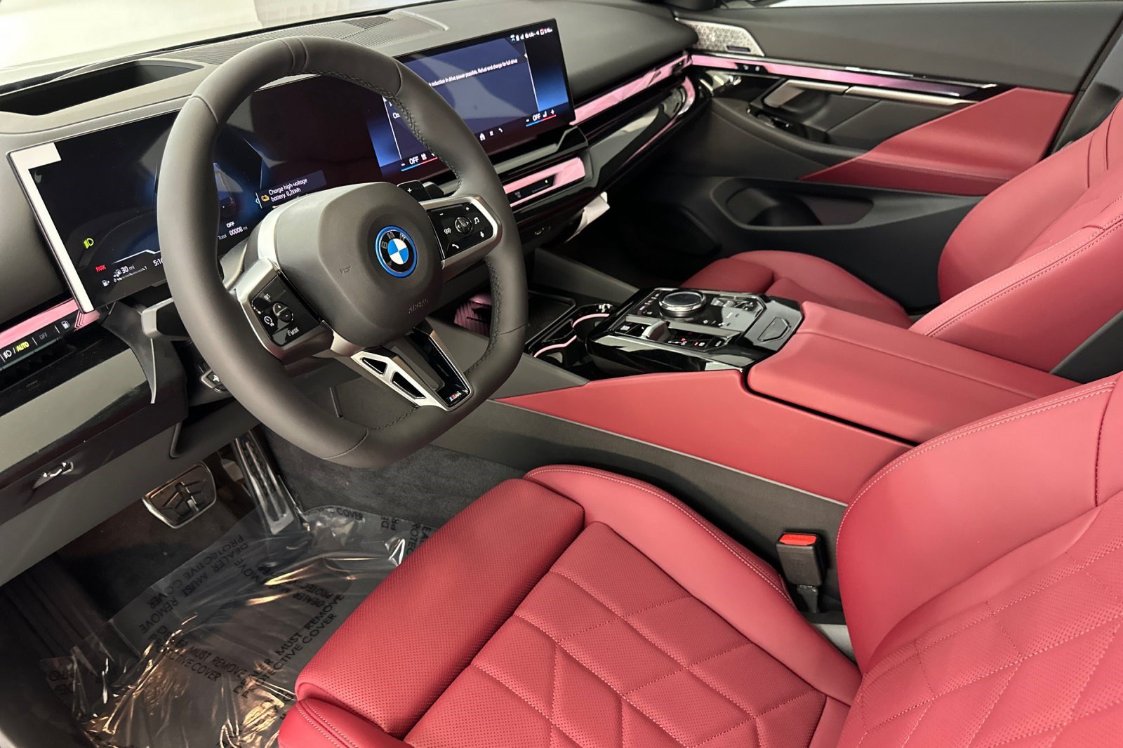 New 2027 BMW 550e xDrive AWD/4WD image 4
