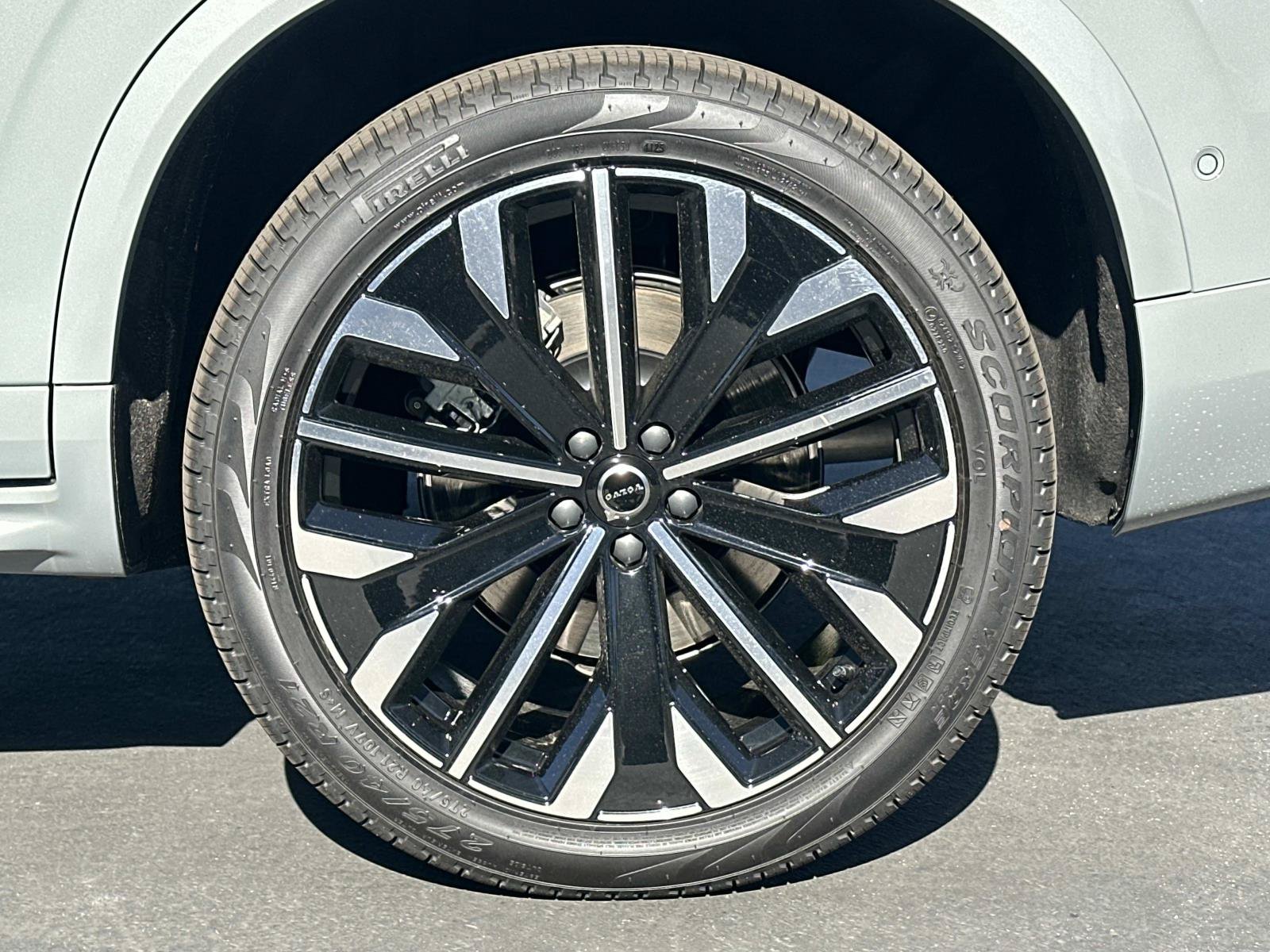 New 2026 Volvo XC90 T8 Plus AWD/4WD image 24
