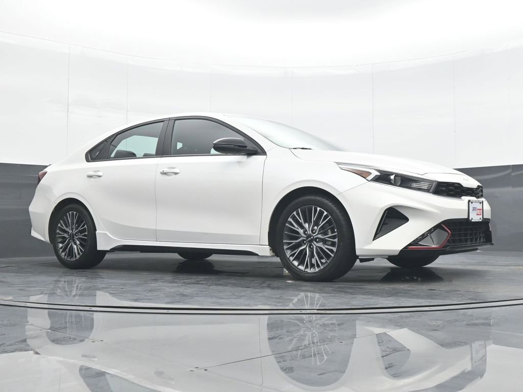 Used 2023 Kia Forte GT-Line image 32