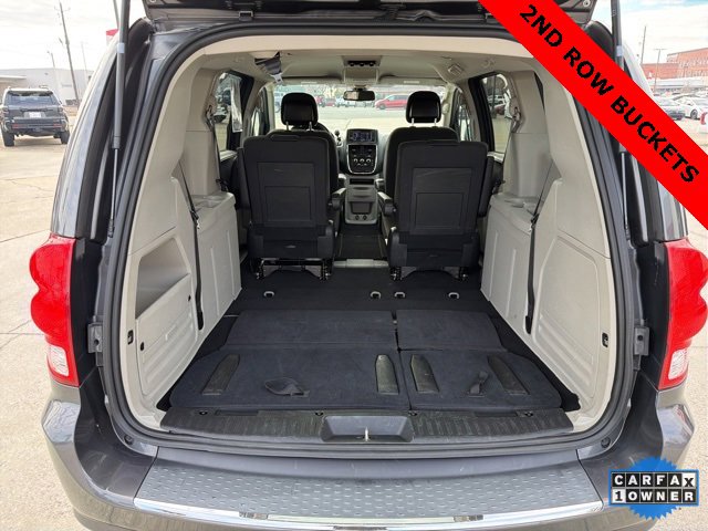 Used 2018 Dodge Grand Caravan SE w/ UConnect Hands-Free Group image 12