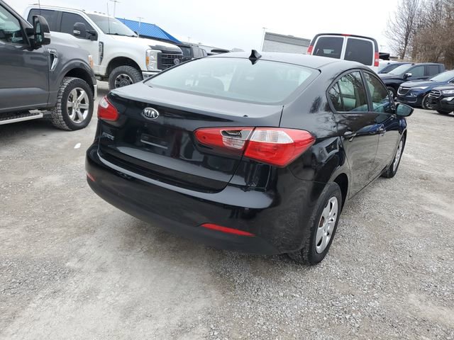 Used 2016 Kia Forte LX image 4