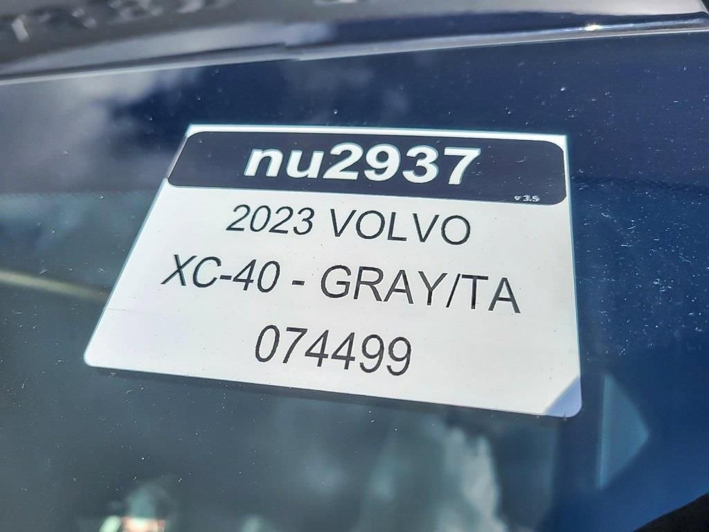 Used 2023 Volvo XC40 Recharge Ultimate w/ Protection Package Premier image 25