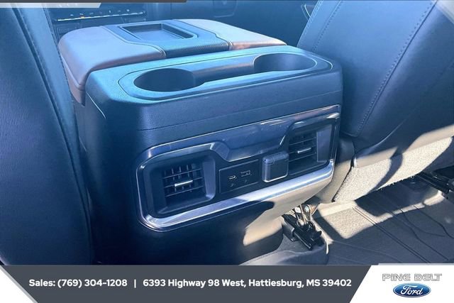 Used 2022 Chevrolet Silverado 1500 High Country w/ Technology Package image 25