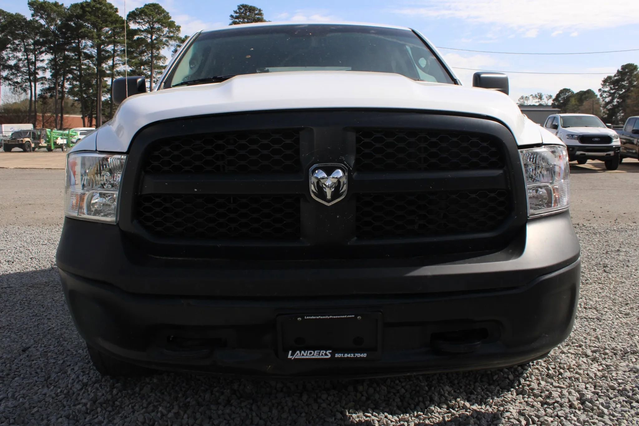 Used 2017 RAM 1500 SLT w/ Protection Group AWD/4WD image 4