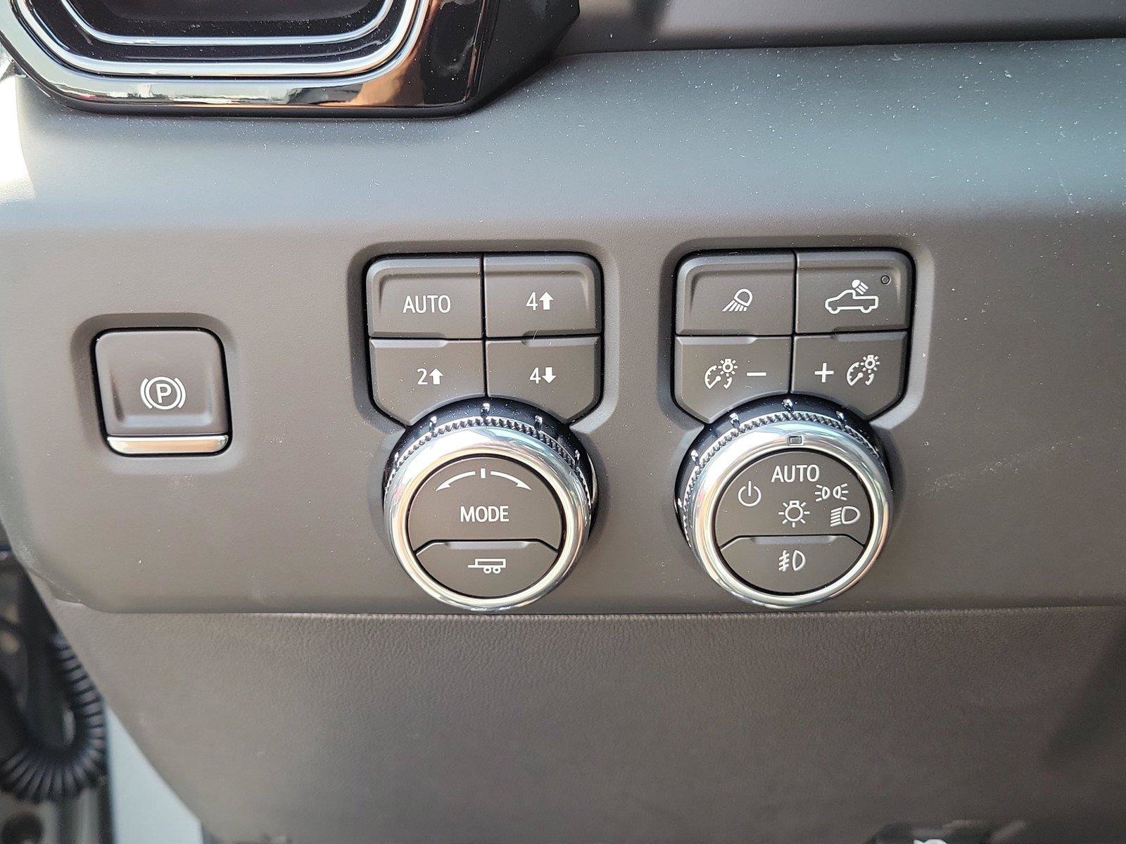 New 2026 GMC Sierra 1500 AT4 w/ AT4 Premium Package AWD/4WD image 20
