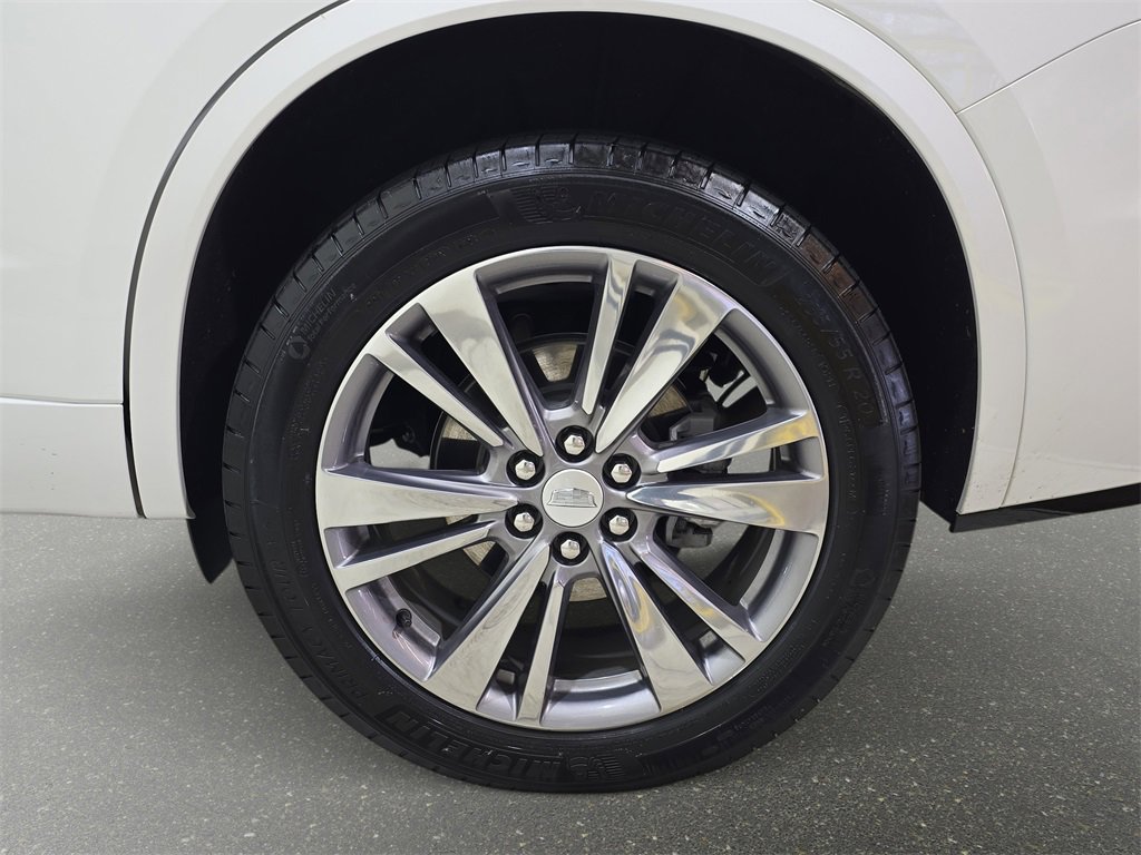 Used 2024 Cadillac XT6 Premium Luxury image 37