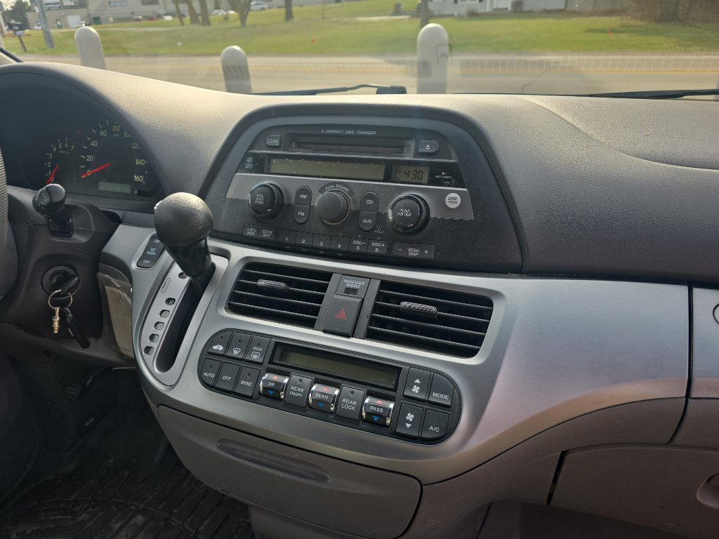 Used 2010 Honda Odyssey EX image 5