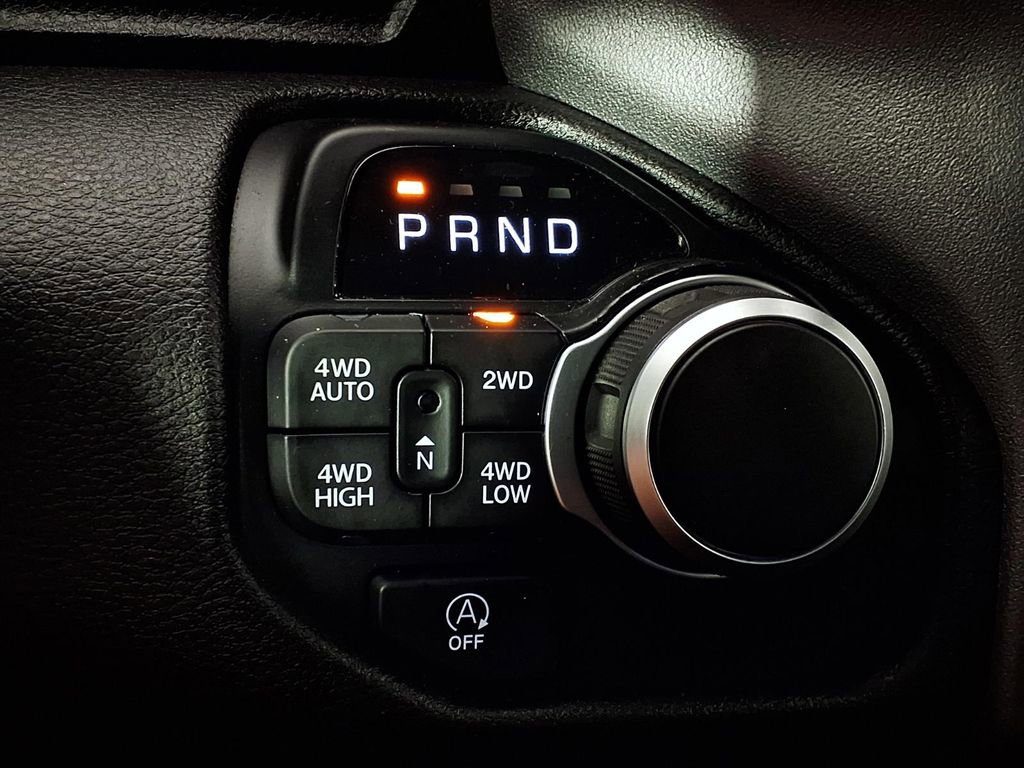 Used 2025 RAM 1500 Lone Star image 15