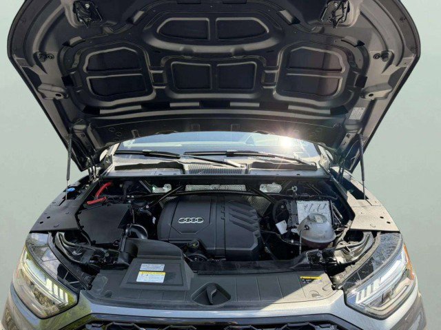 Certified 2023 Audi Q5 2.0T Prestige w/ Prestige Package AWD/4WD image 33