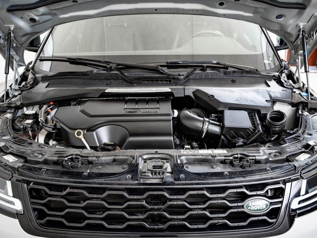 Used 2023 Land Rover Range Rover Evoque R-Dynamic SE AWD/4WD image 46