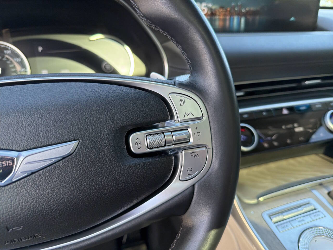 Used 2022 Genesis GV80 3.5T w/ Advanced Package 06 image 37