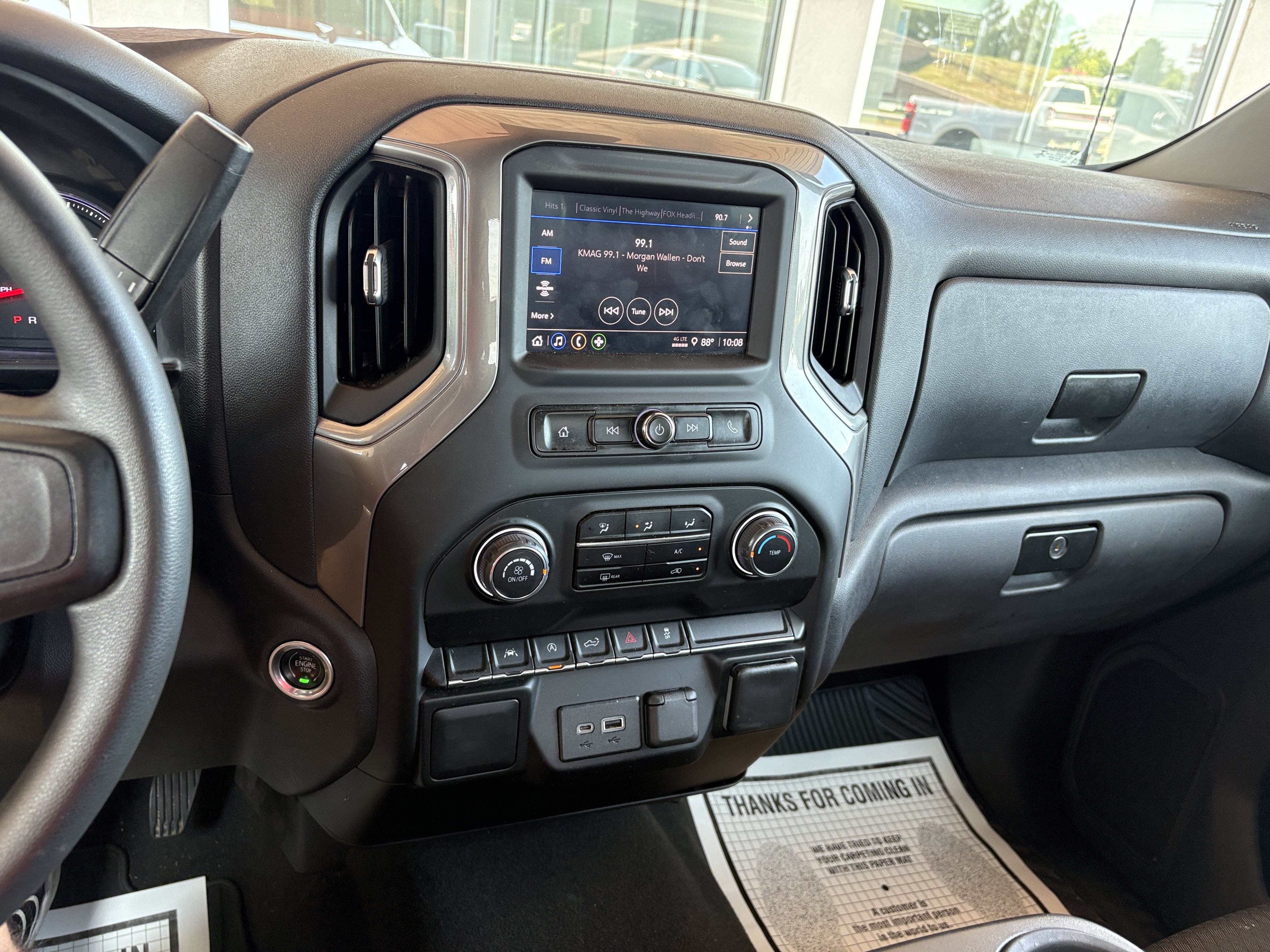 Used 2023 Chevrolet Silverado 1500 Custom AWD/4WD image 18