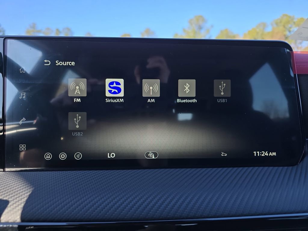 New 2026 Nissan Kicks SR FWD image 25