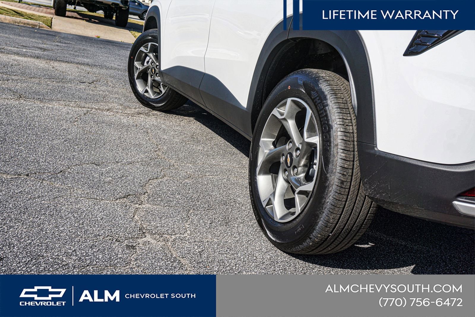 New 2026 Chevrolet Trax LT w/ Driver Confidence Package FWD image 13