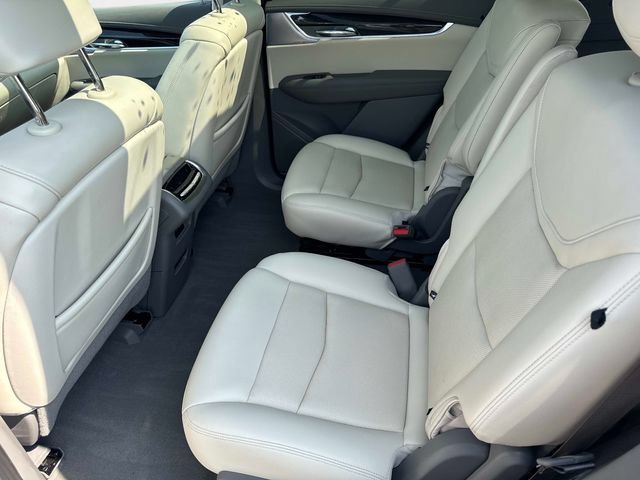 Certified 2024 Cadillac XT6 Premium Luxury w/ Technology Package AWD/4WD image 15
