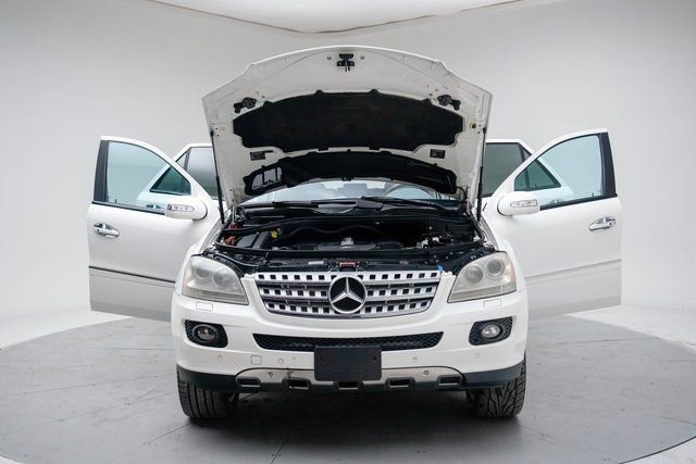 Used 2007 Mercedes-Benz ML 500 4MATIC image 16