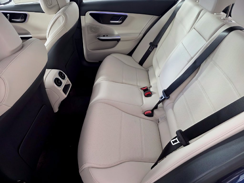 New 2026 Mercedes-Benz C 300 Sedan image 11