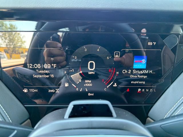 New 2026 GMC Yukon XL Denali Ultimate AWD/4WD image 11