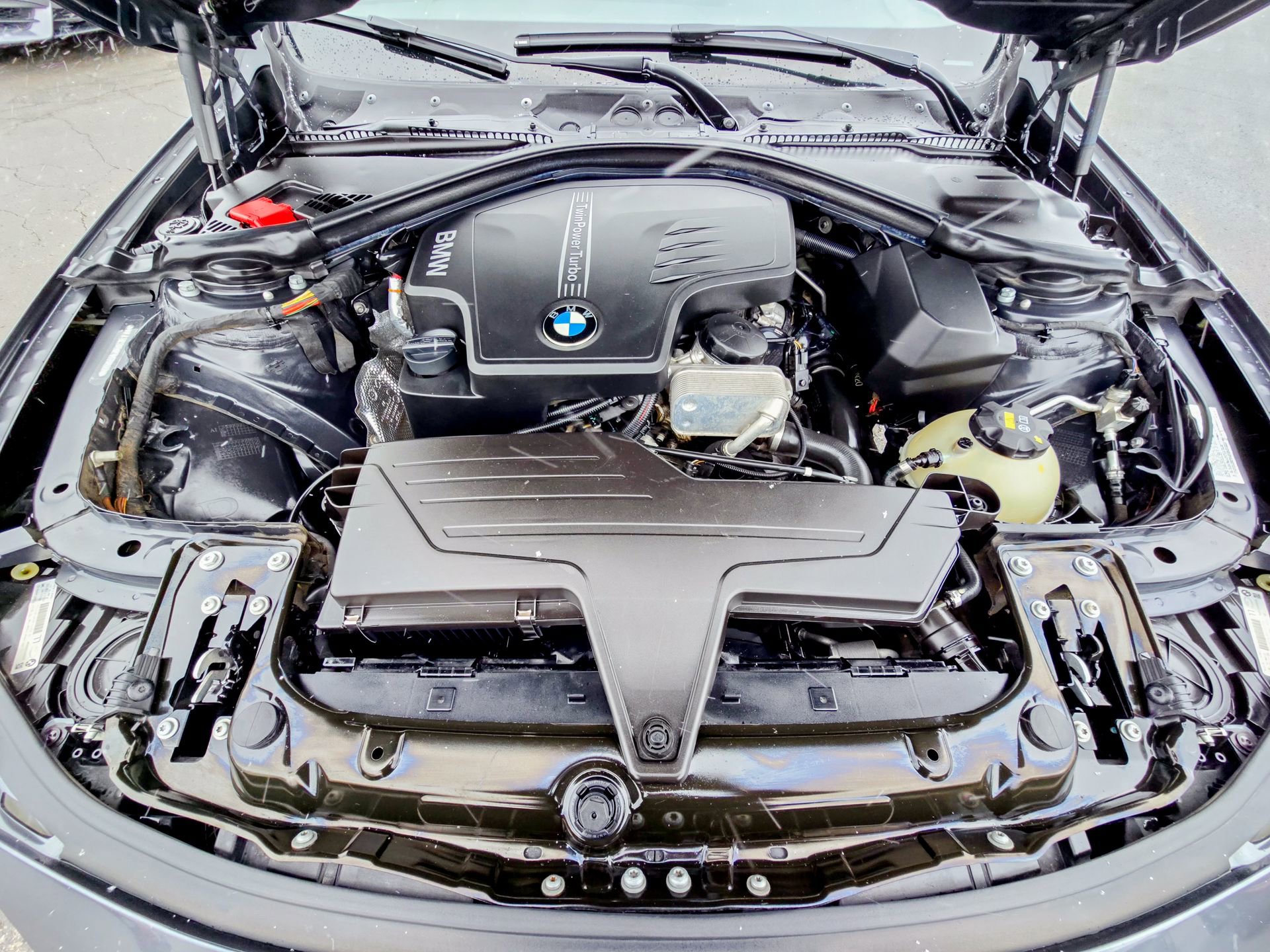 Used 2014 BMW 320i xDrive Sedan image 38