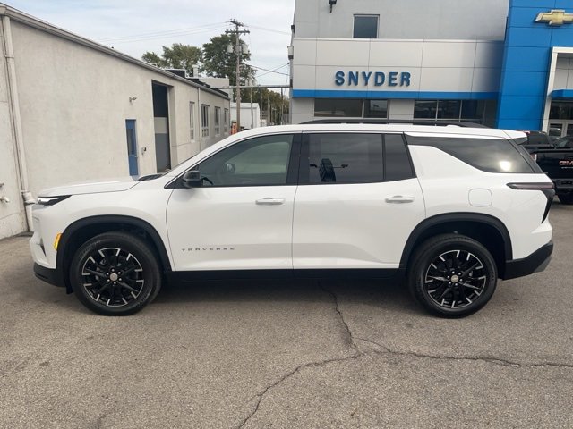 New 2026 Chevrolet Traverse LT w/ Sun and Wheel Package image 2