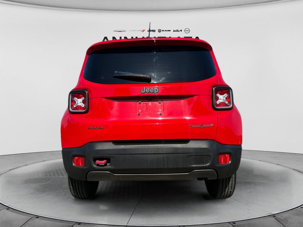 Used 2016 Jeep Renegade Trailhawk AWD/4WD image 4