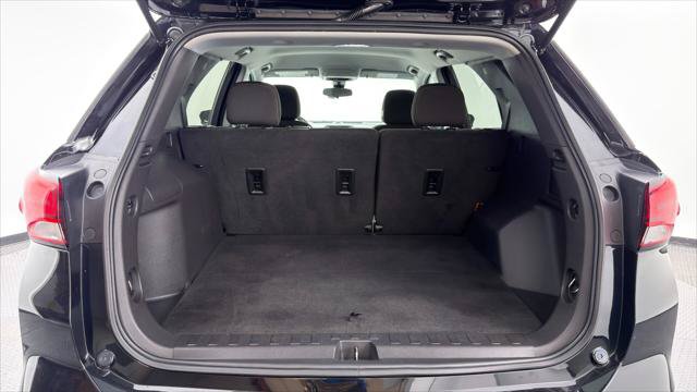 Used 2023 Chevrolet Equinox LT FWD image 18