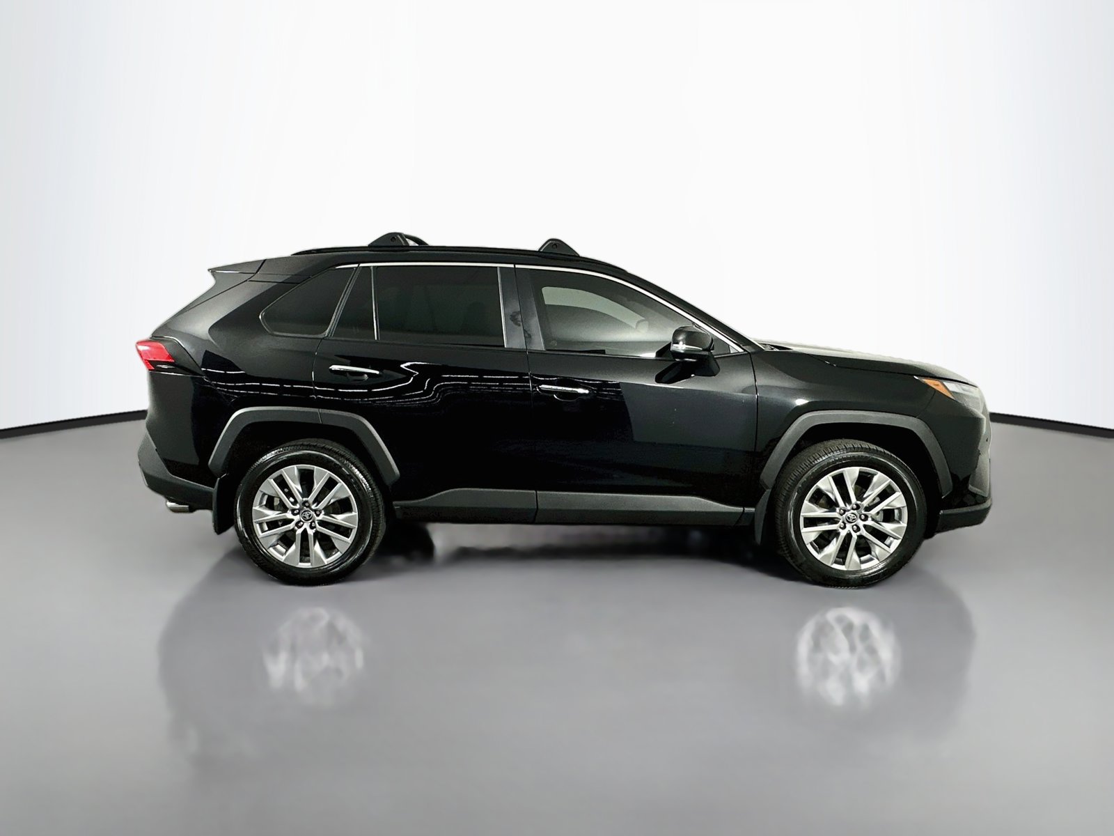 Certified 2024 Toyota RAV4 Limited w/ Weather Package AWD/4WD image 8