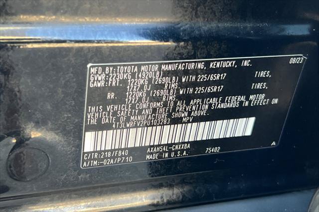 Certified 2023 Toyota RAV4 LE AWD/4WD image 32