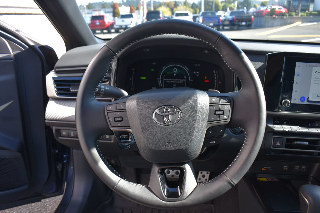 Certified 2026 Toyota Camry SE w/ Convenience Package AWD/4WD image 9