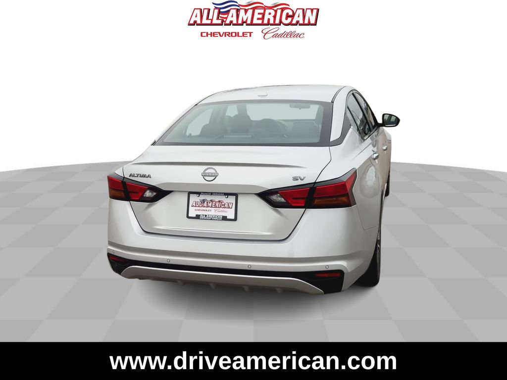 Used 2024 Nissan Altima 2.5 SV image 7
