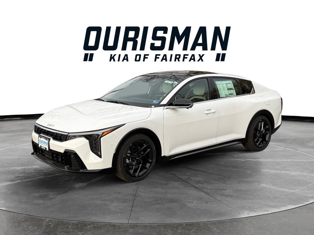 New 2025 Kia K4 GT-Line Turbo image 2