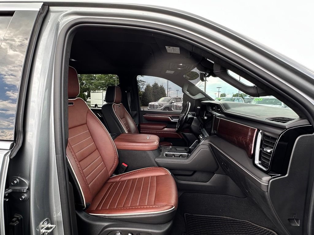 Certified 2024 GMC Sierra 2500 Denali Ultimate w/ Snow Plow Prep/Camper Package AWD/4WD image 12
