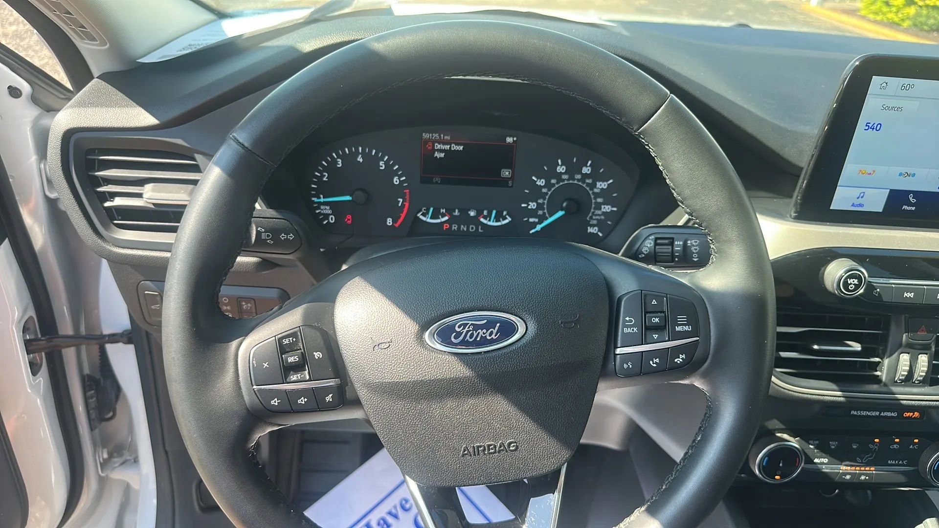 Used 2022 Ford Escape SE w/ SE Sport Appearance Package FWD image 12
