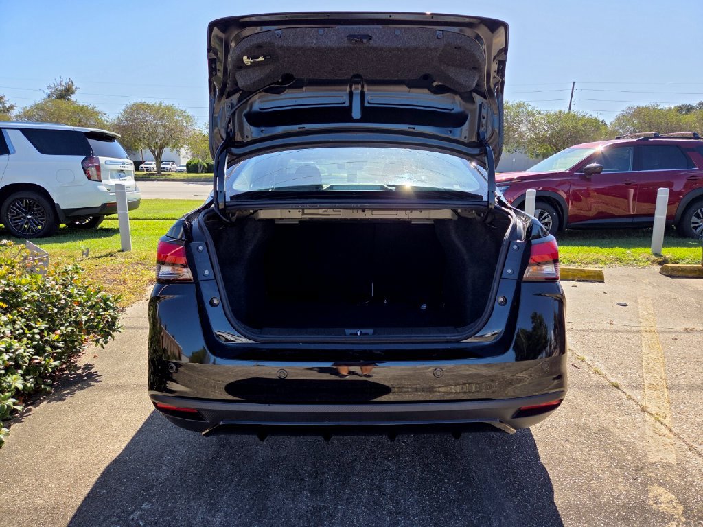 Used 2022 Nissan Versa S w/ Electronics Package FWD image 27