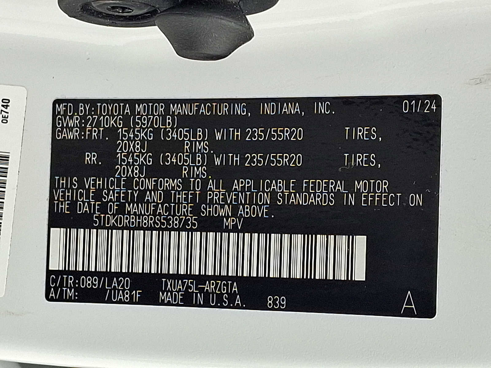 Used 2024 Toyota Highlander Platinum image 28