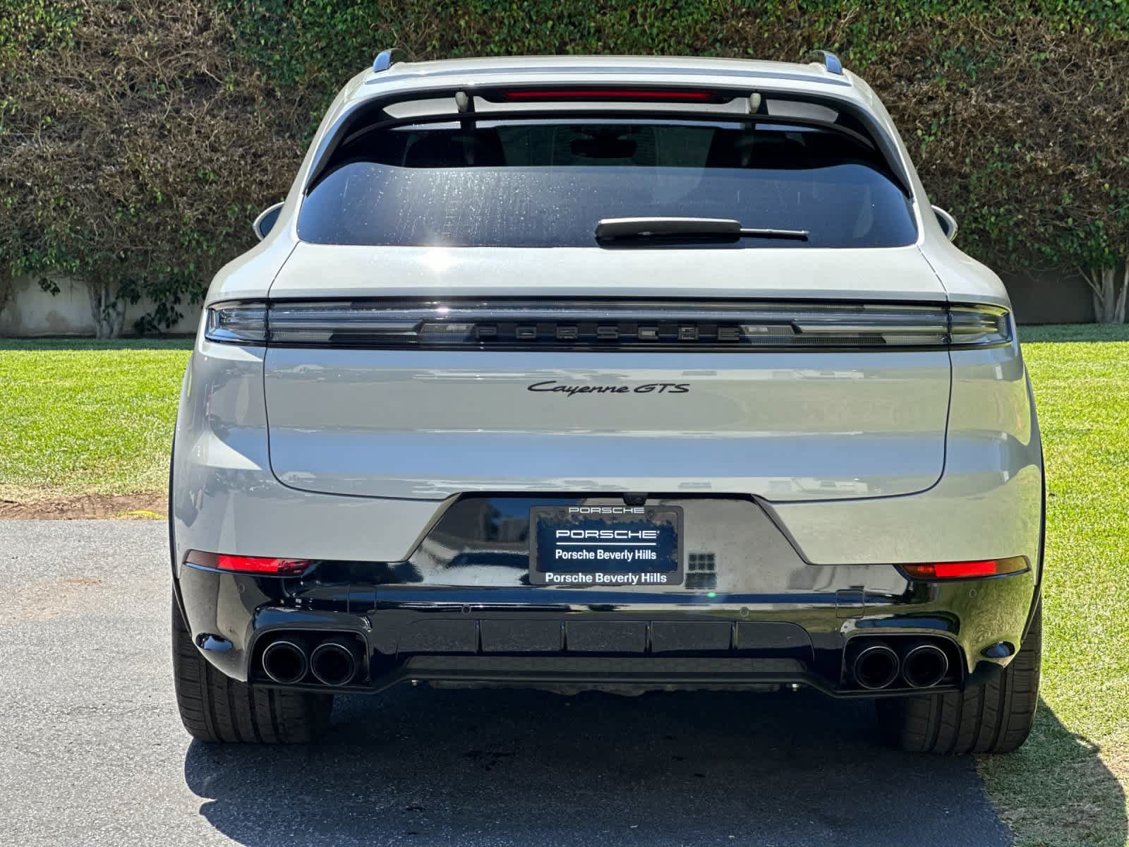 Certified 2025 Porsche Cayenne GTS AWD/4WD image 7