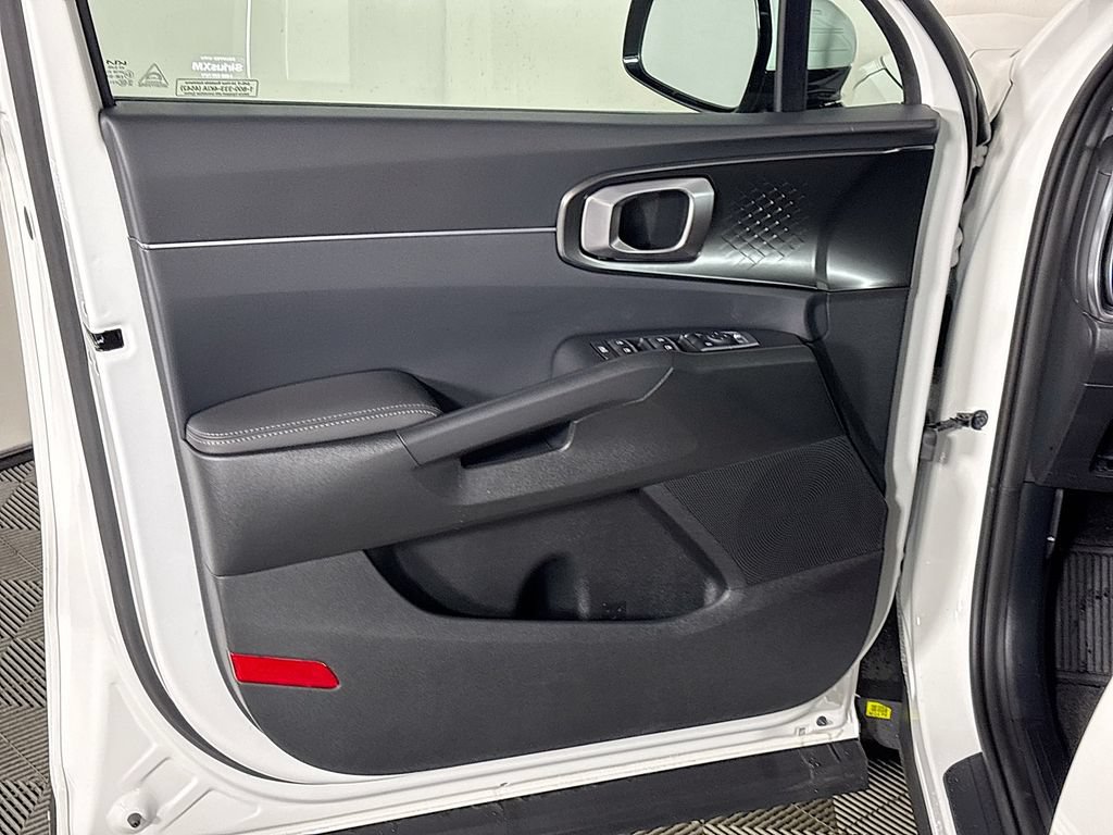 New 2026 Kia Sorento EX AWD/4WD image 10