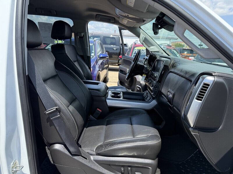 Used 2017 Chevrolet Silverado 3500 LTZ w/ Duramax Plus Package image 23