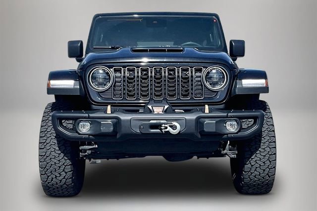 Used 2024 Jeep Wrangler Unlimited Rubicon 392 image 3