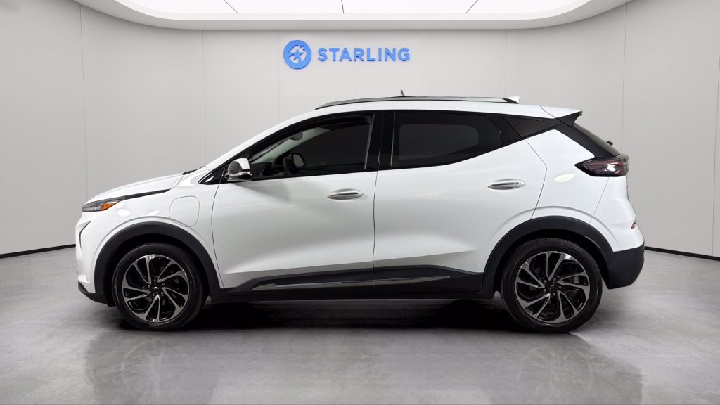 Certified 2023 Chevrolet Bolt EUV Premier FWD image 4
