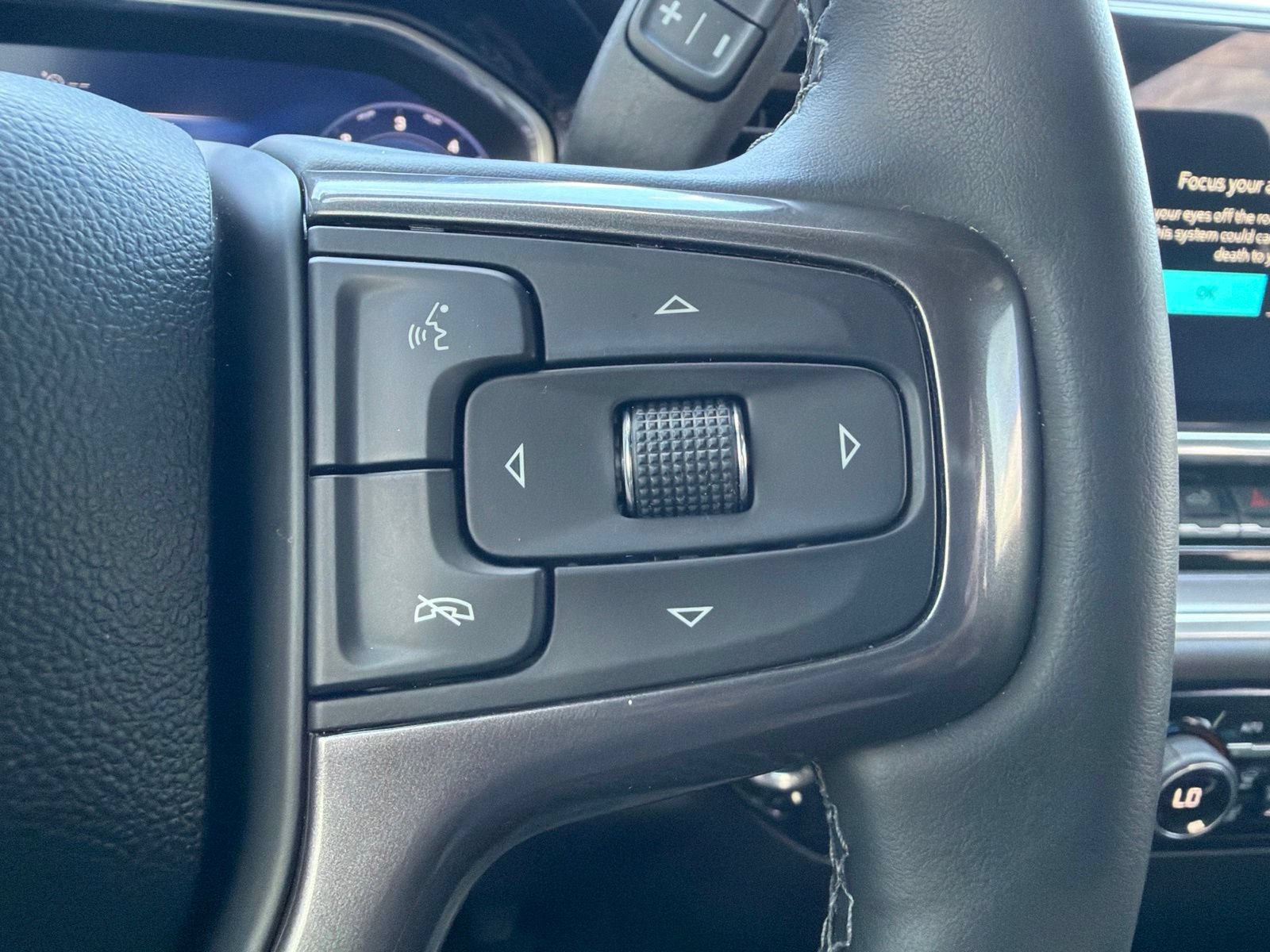 Used 2026 Chevrolet Silverado 2500 High Country w/ High Country Premium Package AWD/4WD image 30