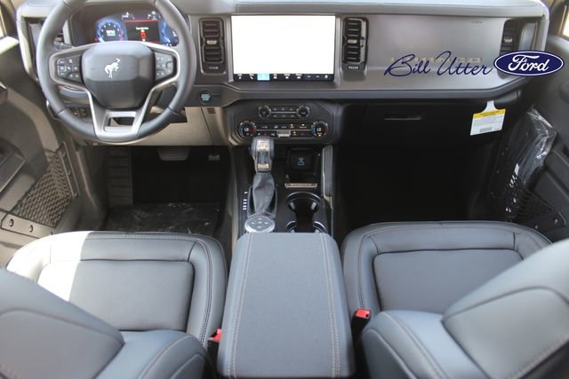New 2025 Ford Bronco Badlands image 12