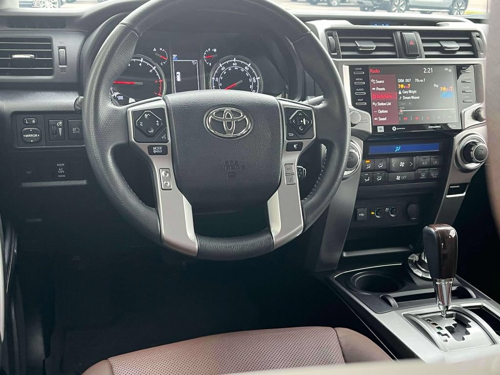 Used 2021 Toyota 4Runner Limited AWD/4WD image 12